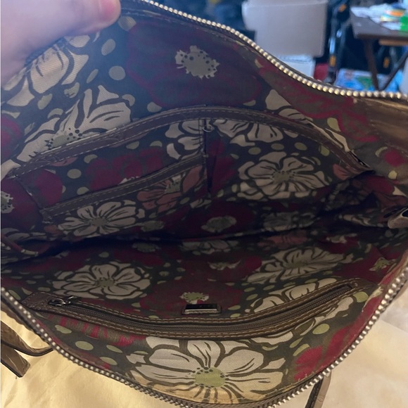 Guess handbag with flower detail - Picture 3 of 4